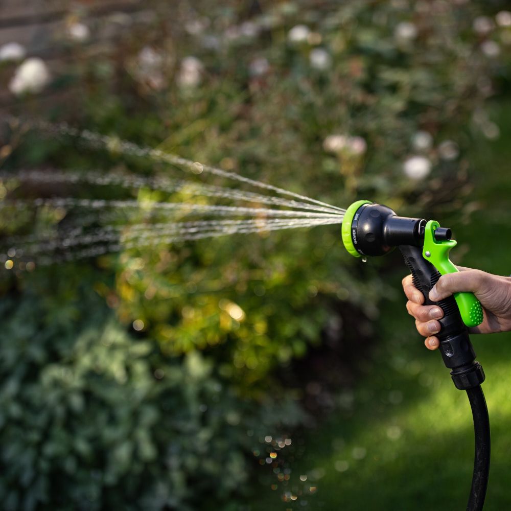 Насос аккумуляторный для полива из бочки Greenworks G24SWP Арт. 3401007UB, 24V, c АКБ 4Ач и ЗУ