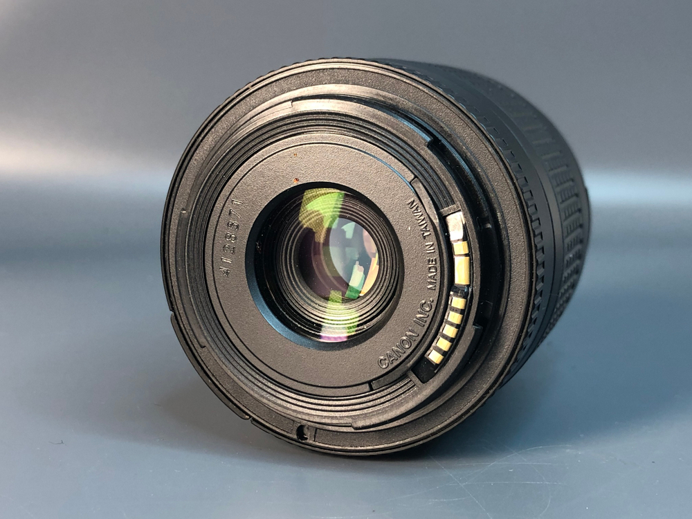 Canon EOS 300 kit EF 28-80mm 3.5-5.6