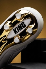 Бутсы Puma King 20 Ultimate FG/AG - белый