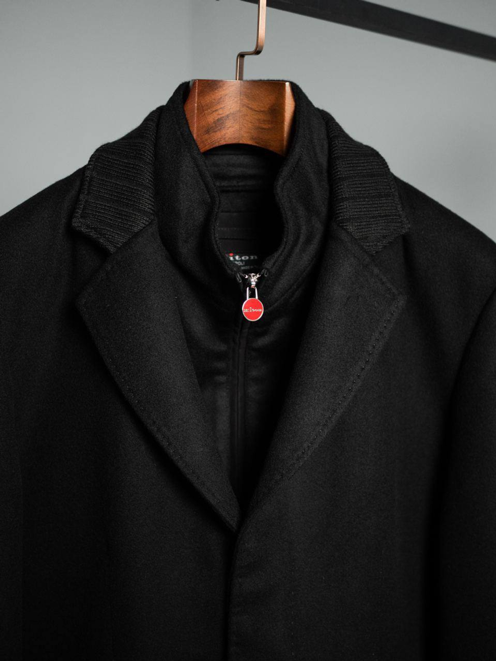 Куртка с подстежкой Kiton
