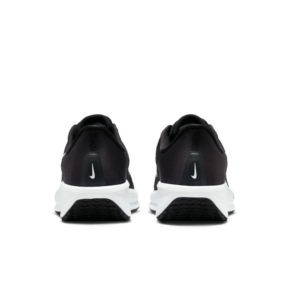 Кроссовки мужские NIKE Quest 6