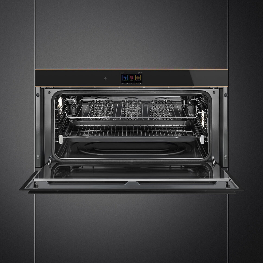Многофункциональный духовой шкаф Smeg SFPR9604TNR