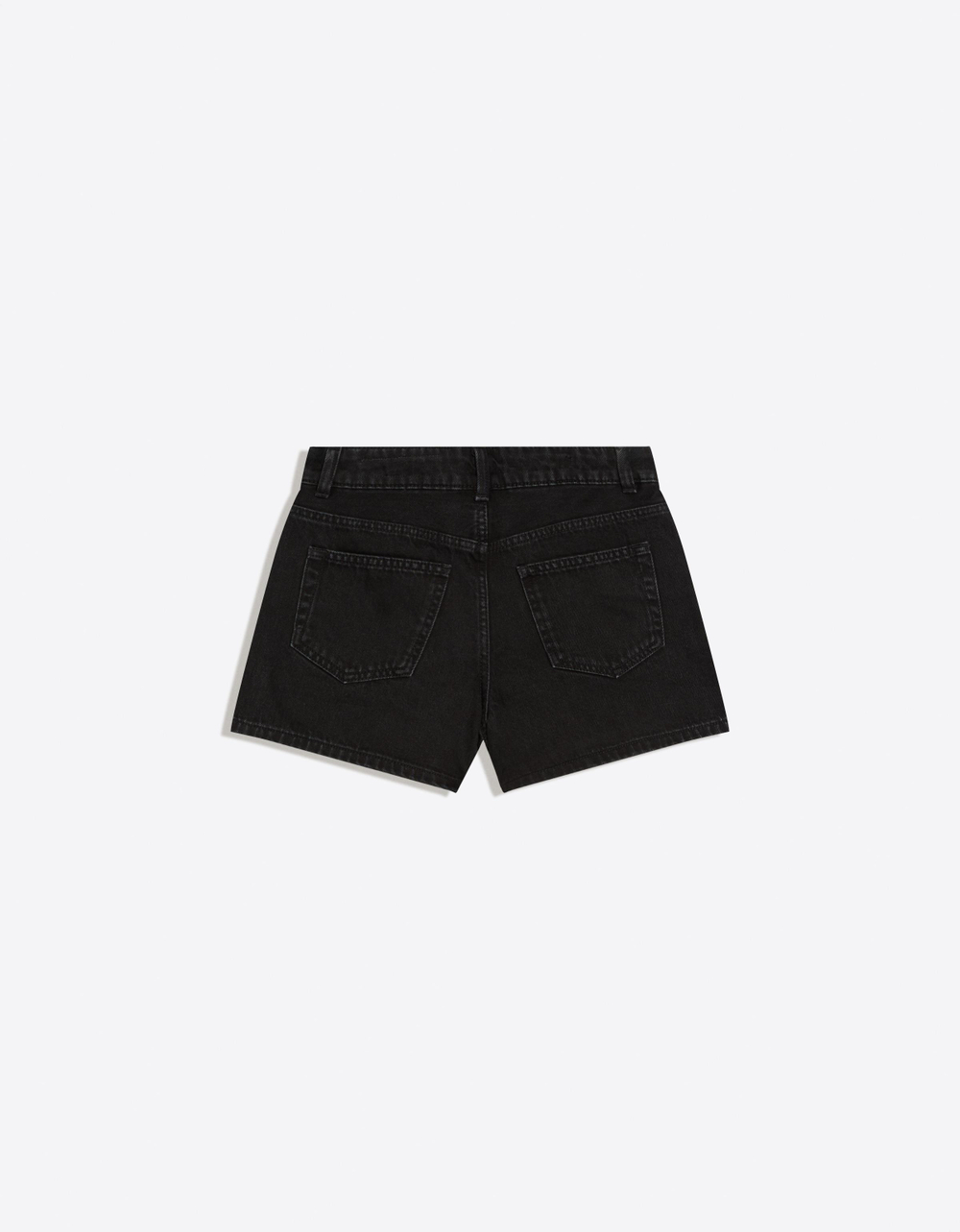 Женские джинсовые шорты в стиле 90-х - BERSHKA