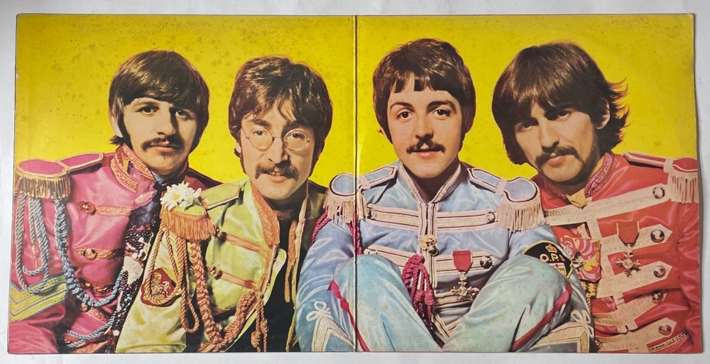 Винтажная виниловая пластинка LP The Beatles Sgt. Pepper Lonely Hearts Club Band (Japan 1967) (No Obi) (Red Wax Vinyl) Lovely Rita