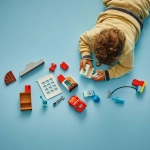 Конструктор LEGO Duplo 10456 Визит Маккуина в гараж Дока