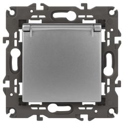 Розетка ЭРА Elegance 14-2103-03 с заземлением 2P+E Schuko со шторками с крышкой 16A-250В IP20 алюминий | Эра Elegance