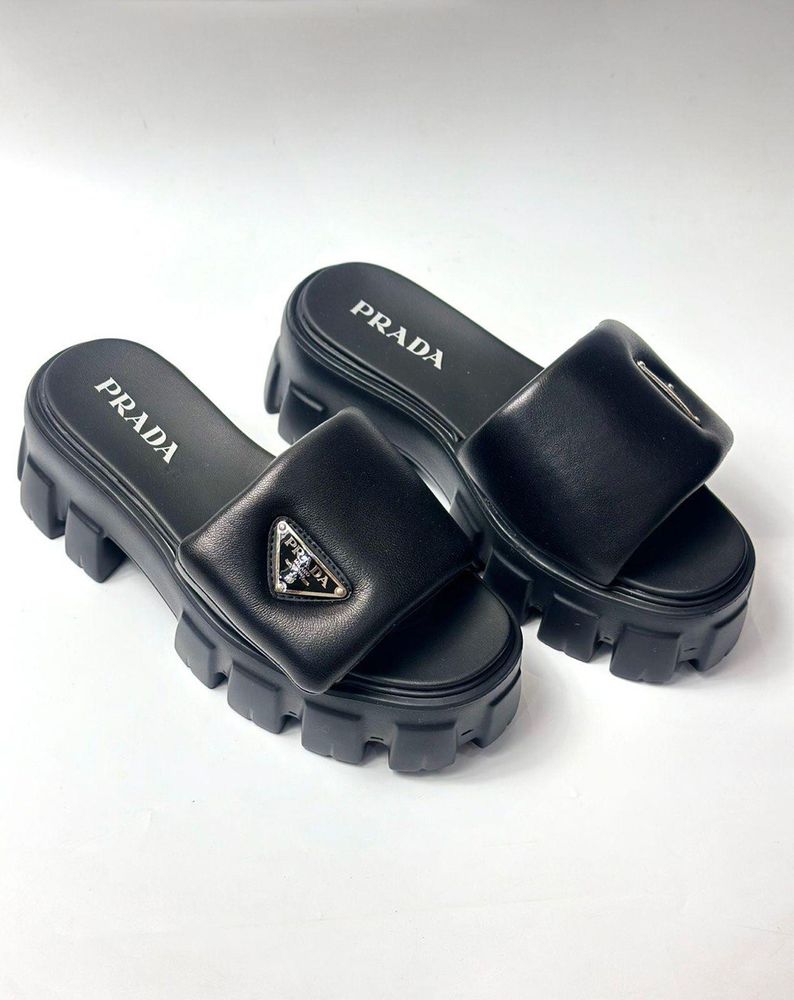 Балетки Prada