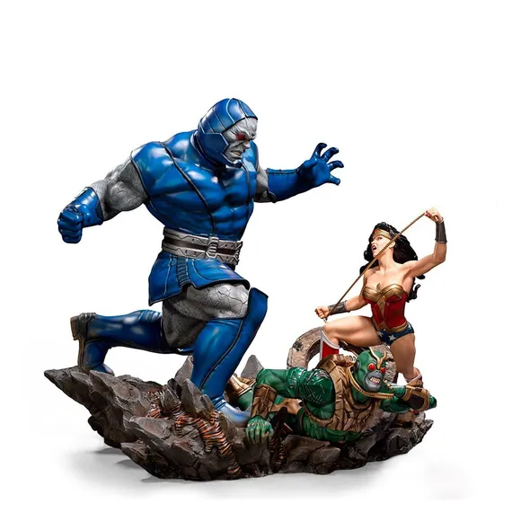 Wonder Woman vs Darkseid diorama - DC Comics - Iron Studios