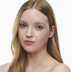 MAC Cosmetics Studio Radiance Serum-Powered Foundation - Подклад навилжающий оттенок NW11, 30 ml