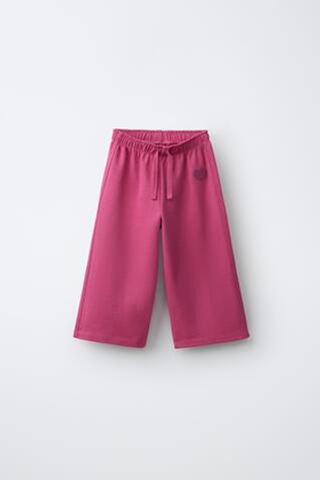 ZARA БРЮКИ WIDE LEG ИЗ МЯГКОЙ ТКАНИ С СЕРДЦЕМ, ТЕМНАЯ ФУКСИЯ