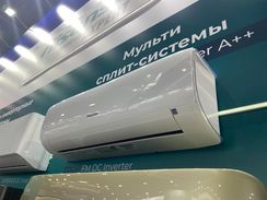 Внутренний блок настенного типа серии ZOOM FREE Match DC Inverter R32 AMS-07UW4RYRKB01