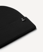 Шапка ESSENTIAL High Beanie, черный