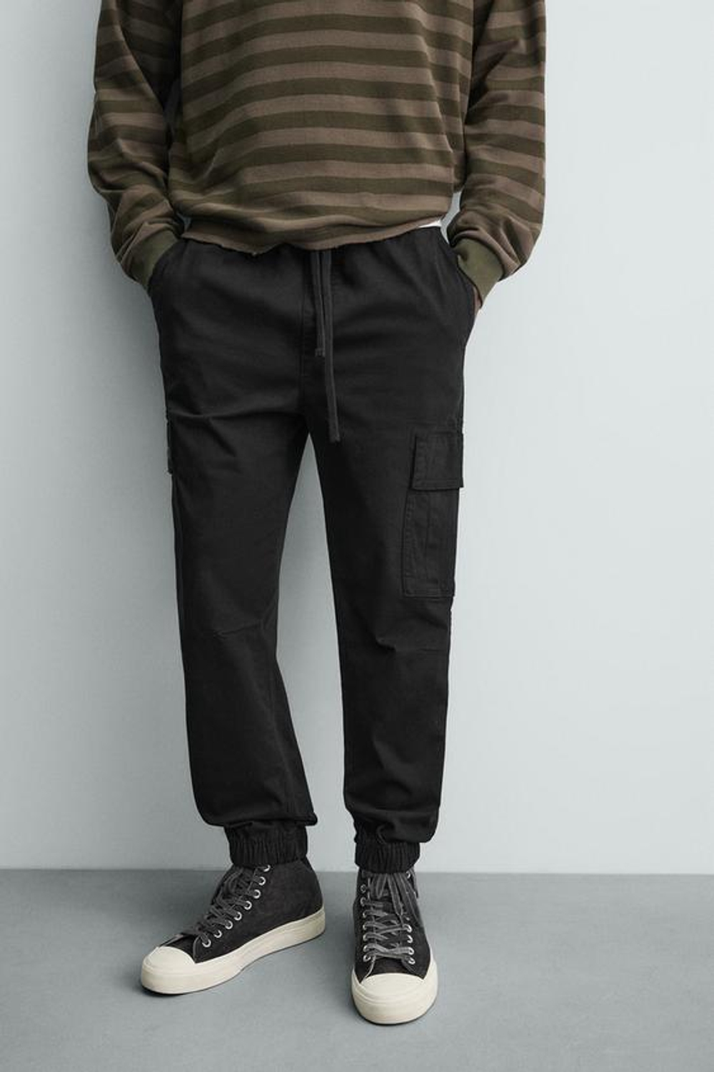 ZARA БРЮКИ КАРГО SLIM FIT, ЧЕРНЫЙ