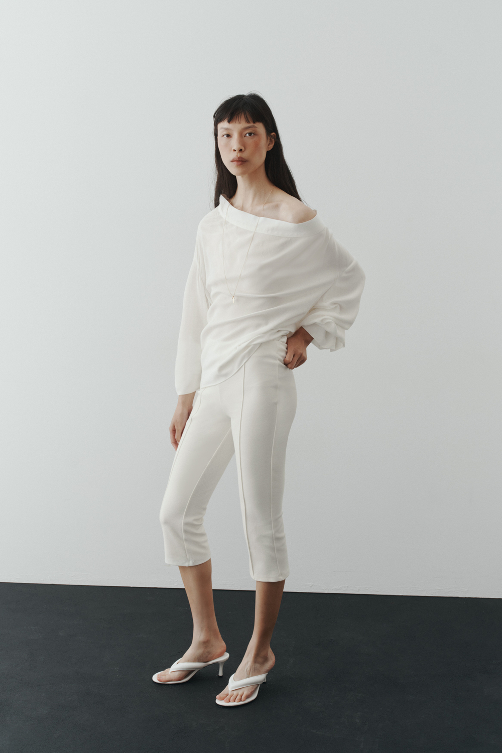 Брюки-капри со стрелками - H&M