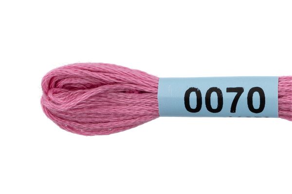 Мулине Gamma 100% хлопок, цв.0070 розовый, 24 мотка по 8 метров