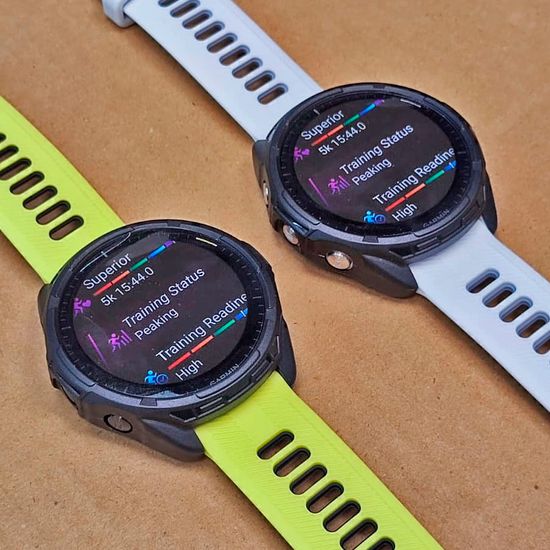 Защитный бампер чехол для часов Garmin Forerunner 965 материал TPU (Черный)