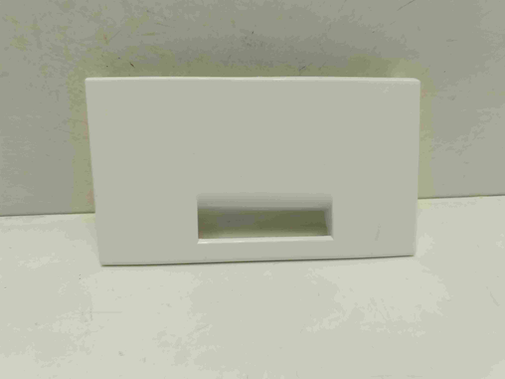 LS60840L кт224 Крышка сливного фильтра для стиральной машины AEG LS60840L б/у