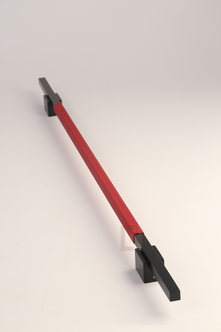 VORON LEATHER RED