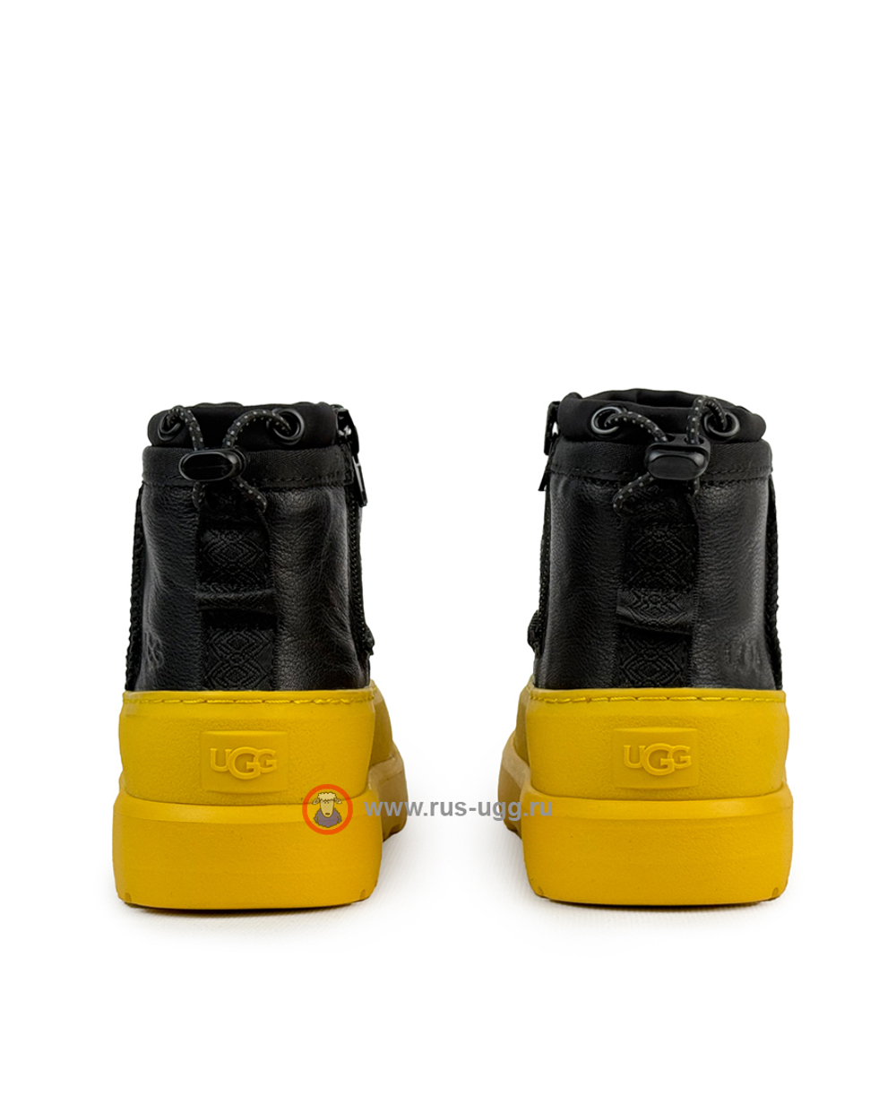 UGG KIDS MINI WEATHER HYBRID Black Leather Summer