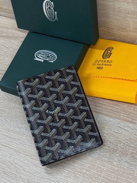 Обложка для паспорта Goyard