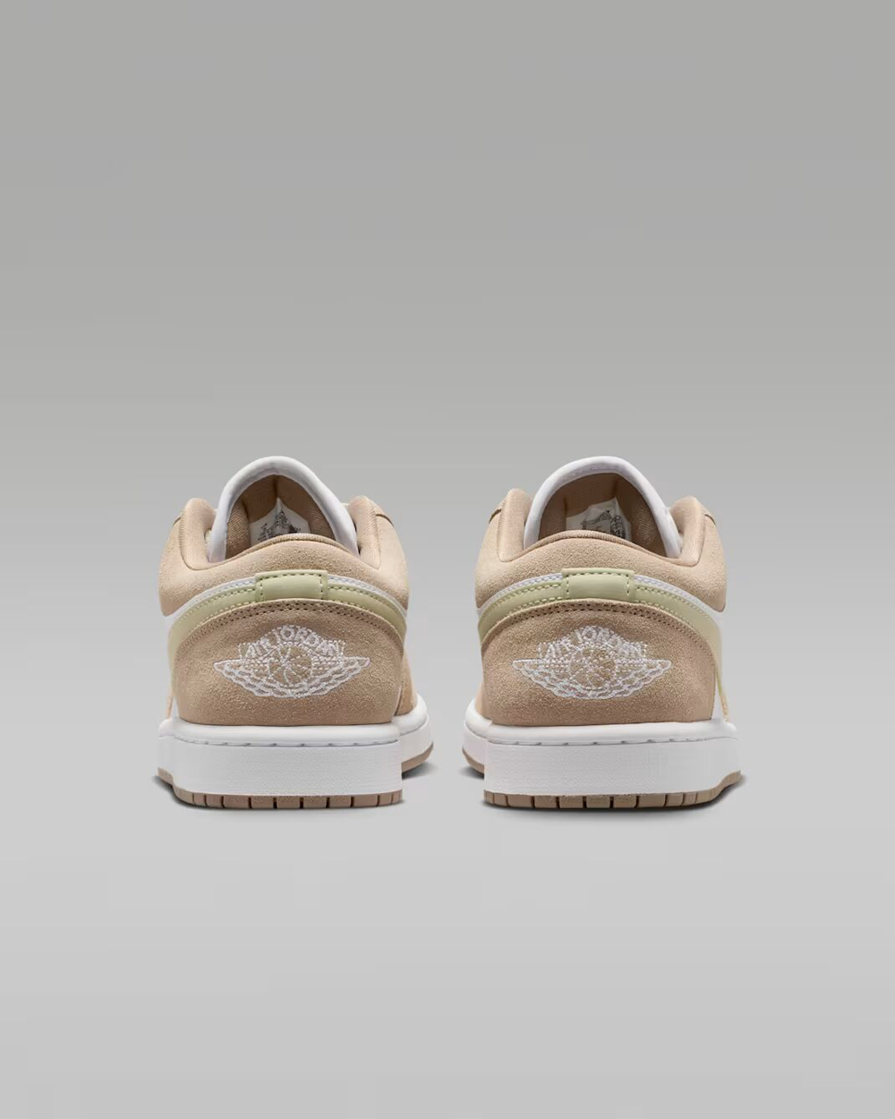 Air Jordan 1 Low Женская обувь - NIKE