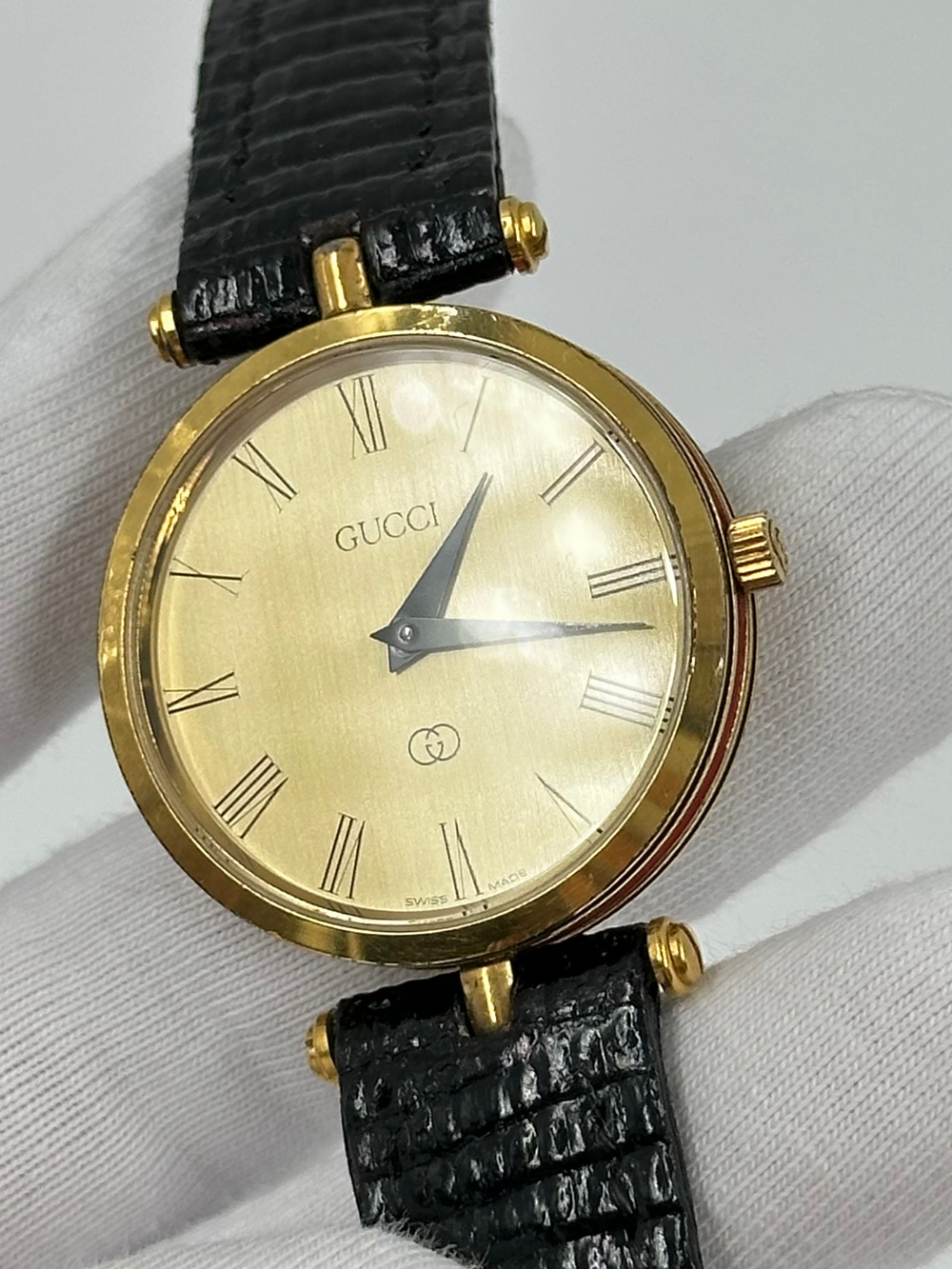 Часы Gucci 3000M