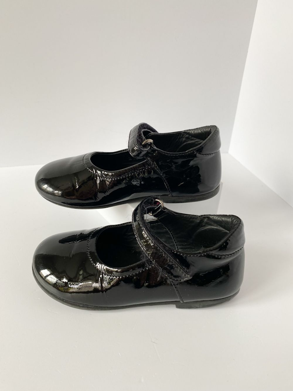 Лаковые туфли Dolce&Gabbana, 22