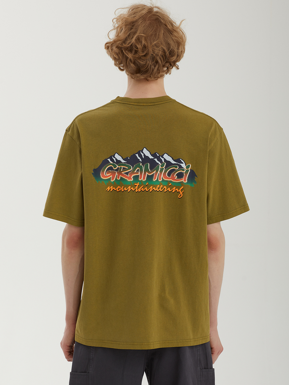 Мужская Футболка Mountaineering