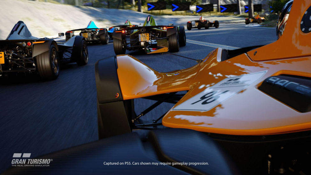 Gran Turismo 7 (GT 7) Стандартное издание (диск для PS4, интерфейс и субтитры на русском языке)