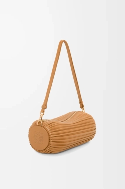 Loewe Сумка-браслет из плиссированной кожи ягненка наппа, светло-коричневый