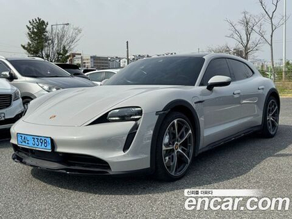Porsche Taycan 4S Cross Turismo — 2024
