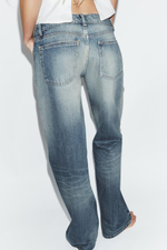 Джинсы TRF с низкой талией и широкими брючинами - ZARA