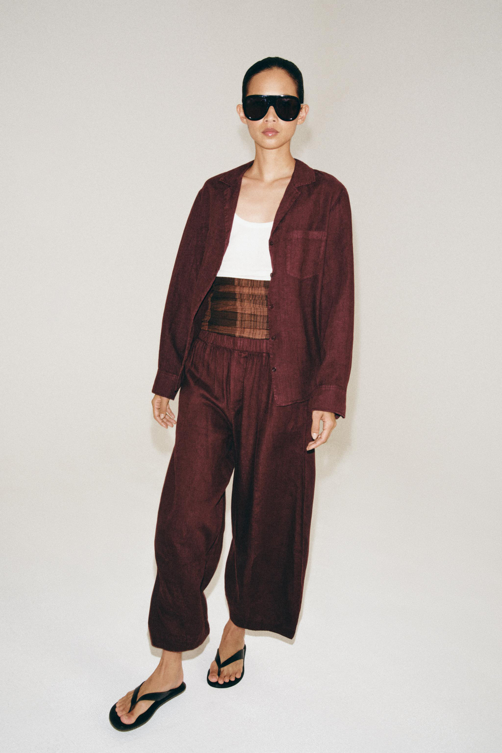 БРЮКИ БАРРЕЛ ИЗ 100% ЛЬНА — ZW COLLECTION — ZARA