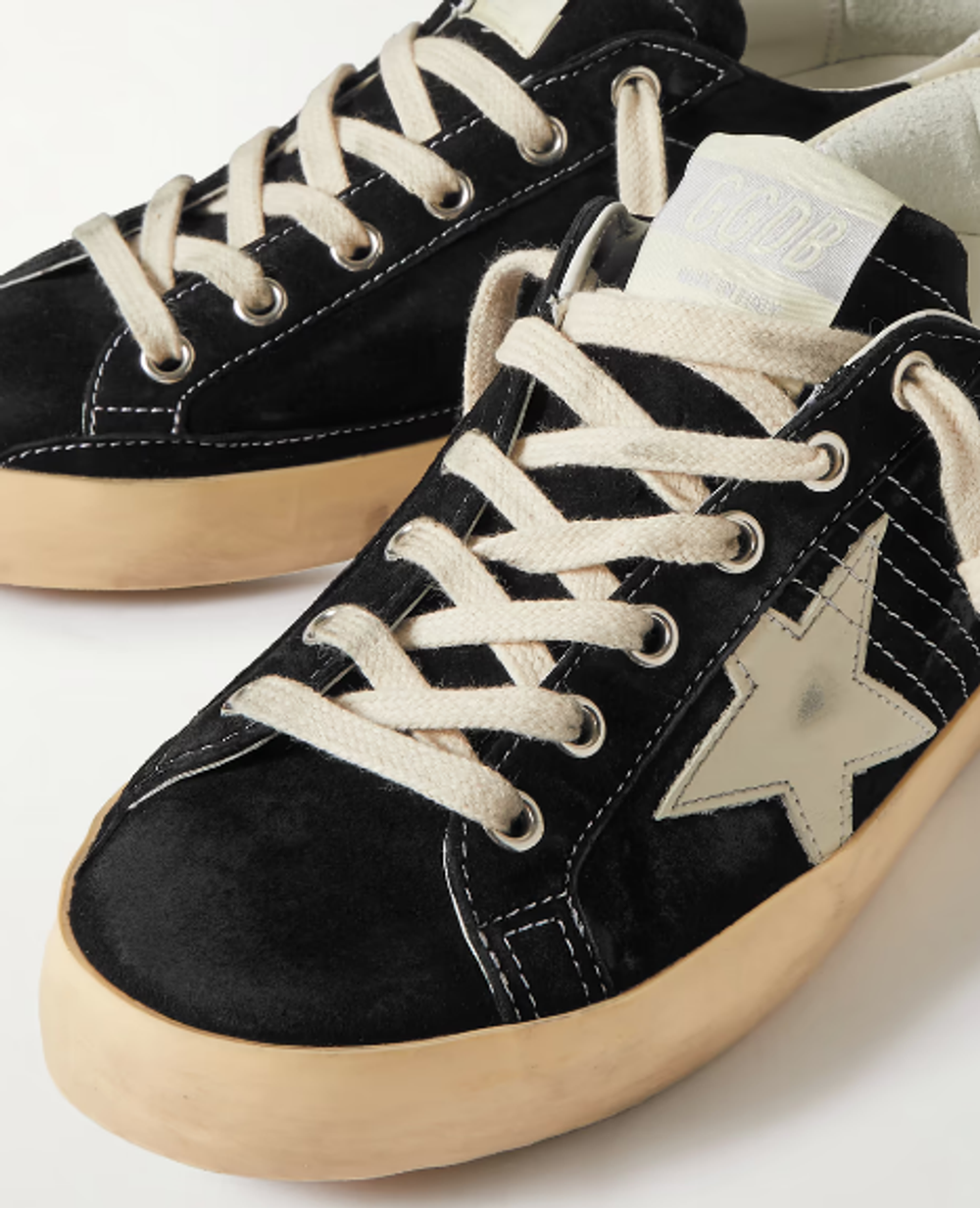 Кеды Женские GOLDEN GOOSE Superstar distressed leather-trimmed suede sneakers