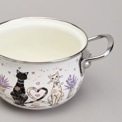 КАСТРЮЛЯ AGNESS ЭМАЛИРОВАННАЯ СО СТЕКЛЯННОЙ КРЫШКОЙ СЕРИЯ "LAVENDER CATS", 1,5 Л ДИА. 16СМ