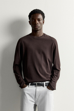 ФУТБОЛКА С ДЛИННЫМИ РУКАВАМИ КЛАССИЧЕСКОГО КРОЯ — ZARA
