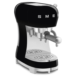 Кофемашина-эспрессо Smeg черная