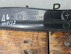 Уплотнитель капота правый Audi A6 (C8) 18-25 Б/У Оригинал 4K0823126