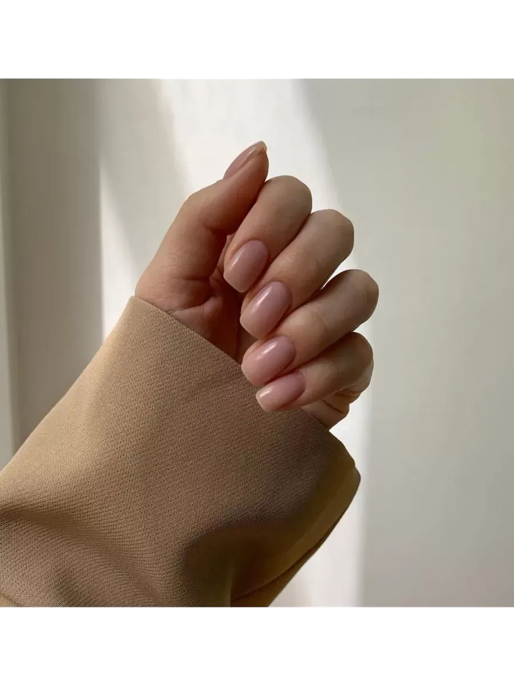 Гель лак Luxio Blush для ногтей 15 мл бежевый
