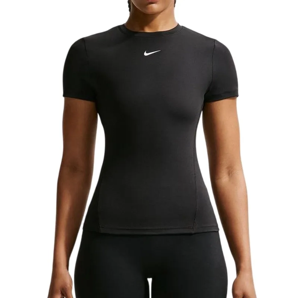 Женская теннисная футболка Nike One Fitted Short Sleeve - black/white