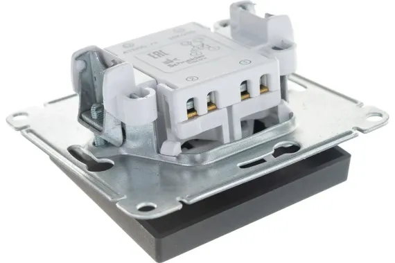 Выключатель Systeme Electric ATLASDESIGN 1-клавишный проходной промежуточный карбон 36220