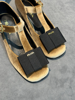 Туфли Prada