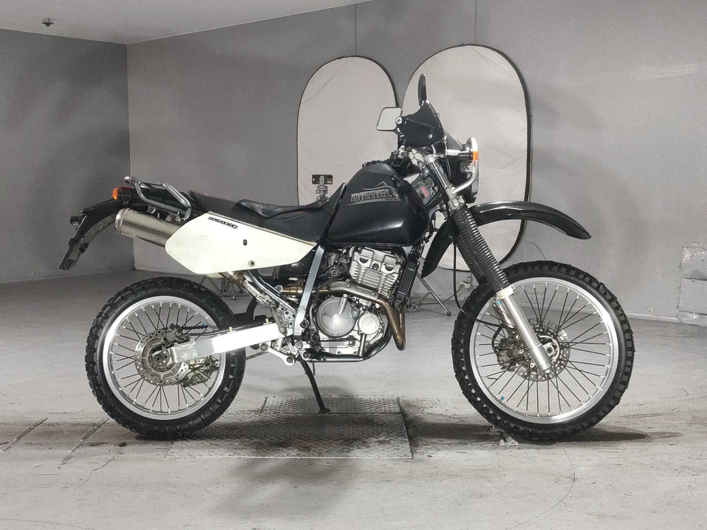 Suzuki Djebel 250XC 2007