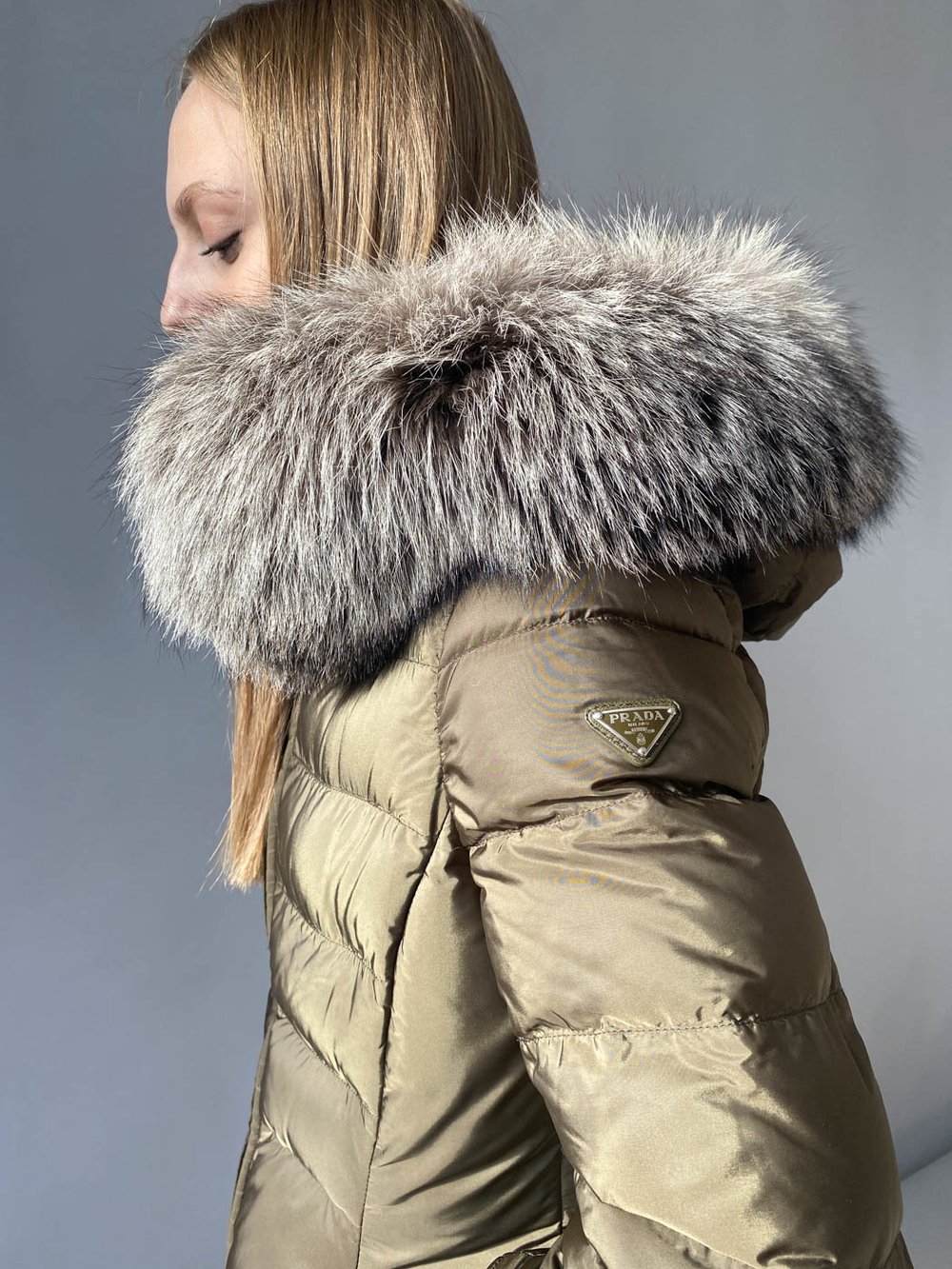 Пуховик Prada