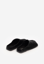 mule square black fur