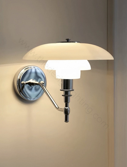 Wall design lamp Ph 2/1 by Louis Poulse