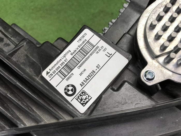 Фара правая BMW 3er G20 (2018-2022) LED (В сборе)