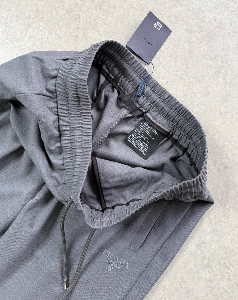 Брюки Prada