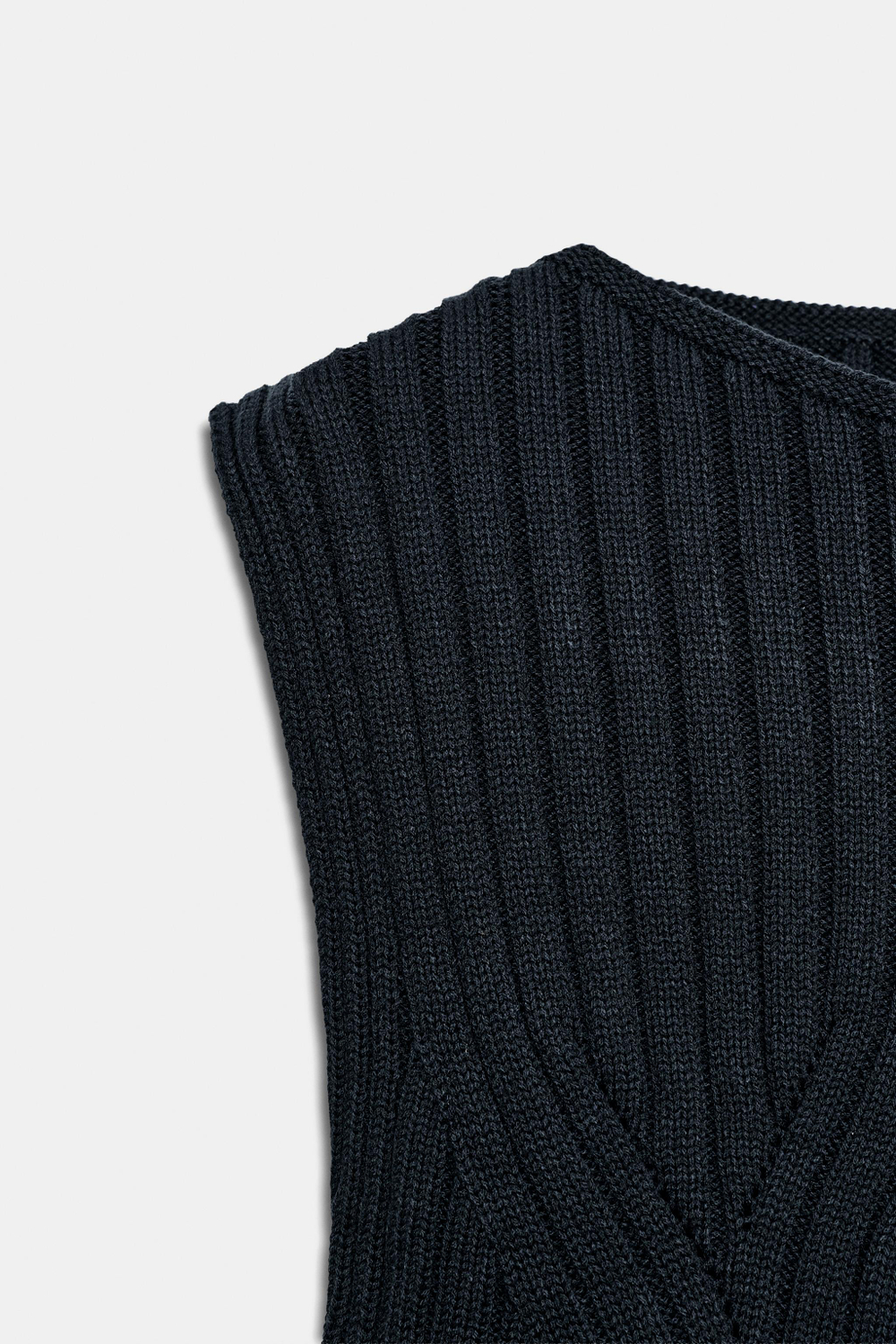 ТОП В РУБЧИК — ZARA