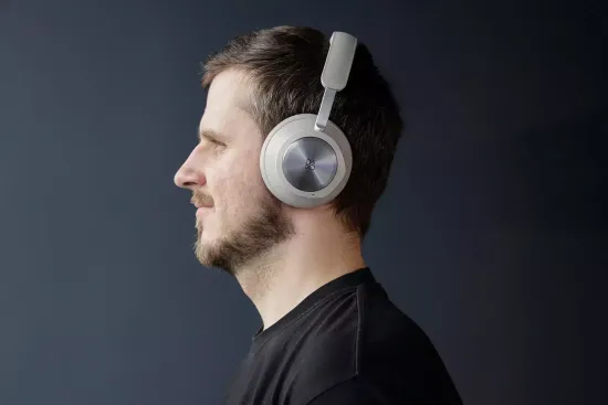 Беспроводные наушники Bang & Olufsen Beoplay Portal Grey Mist